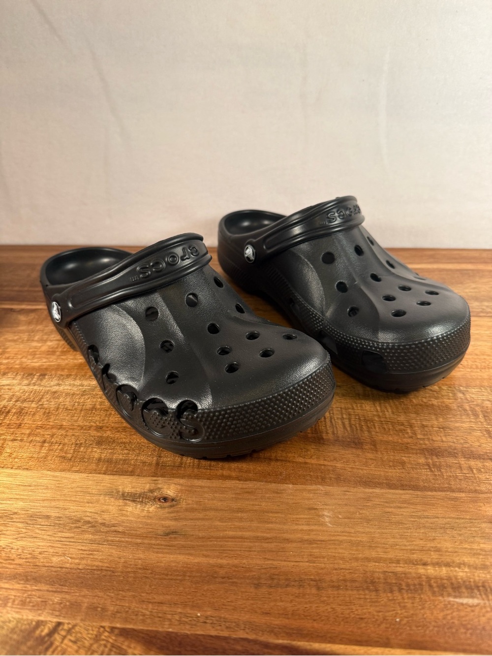 CROCS Baya Clog Women's Size 8 Black, NWOT